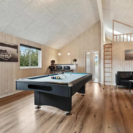 Holiday home In With Kitchen